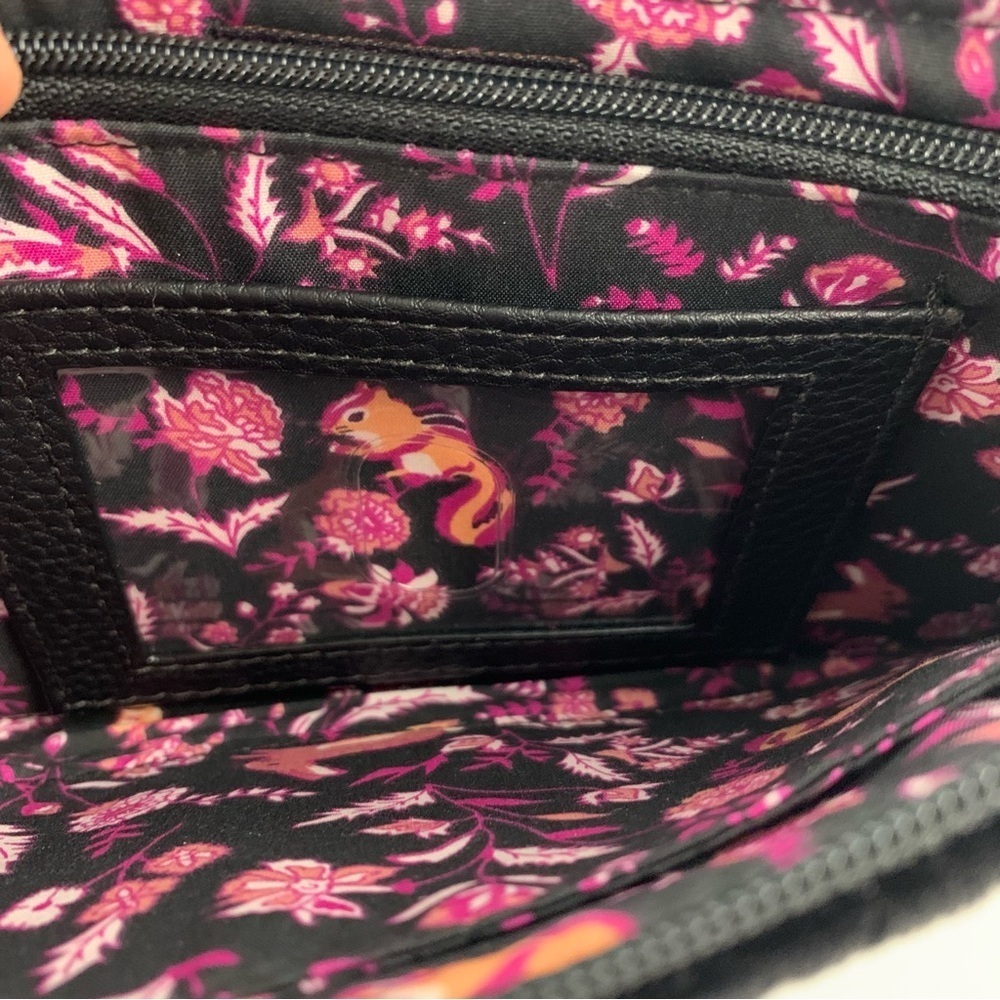 NWOT Vera Bradley Black Velvet Quilted Clutch Wallet Purse Floral Animal Lining - Picture 7 of 9